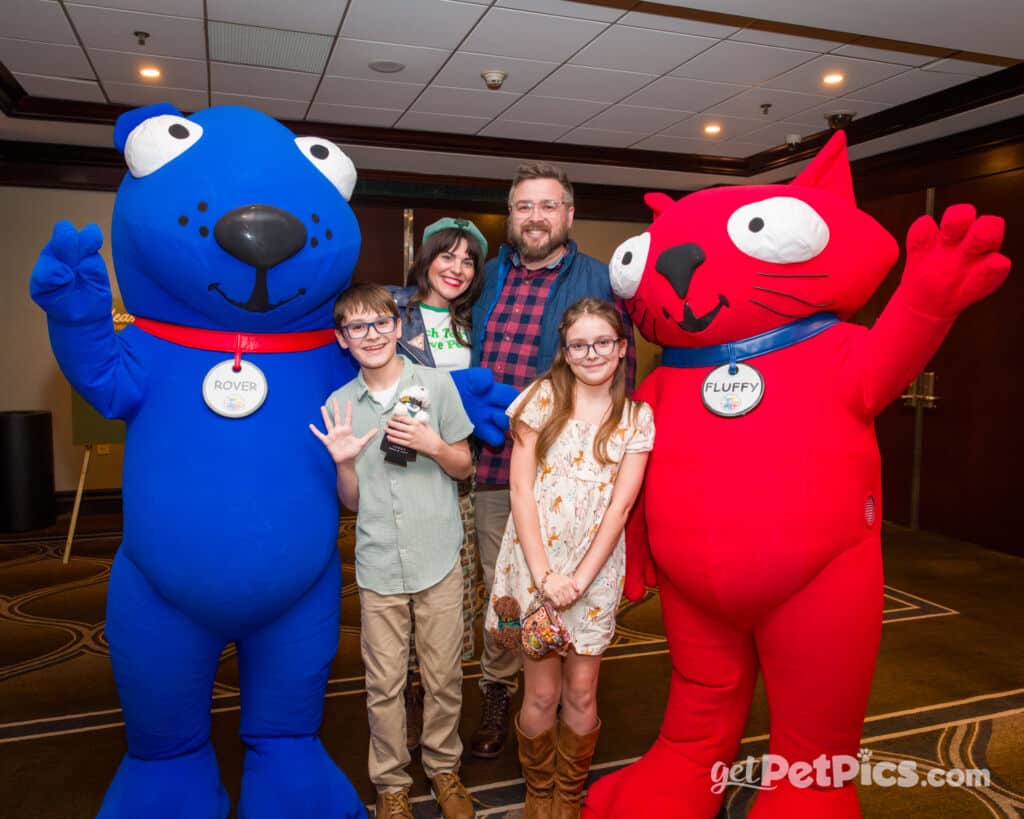 Unleashed: Dinner With Your Dog